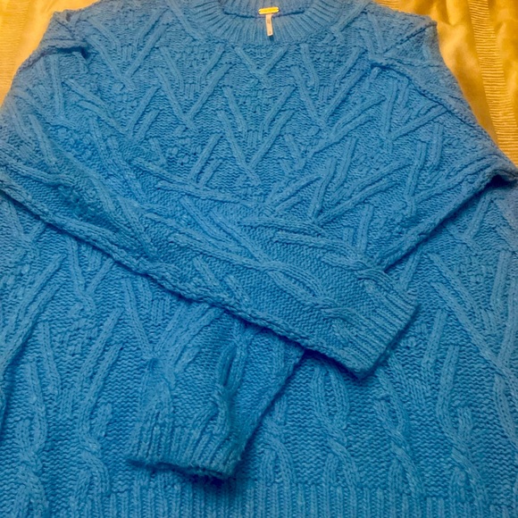 Free People. - Picture 1 of 8